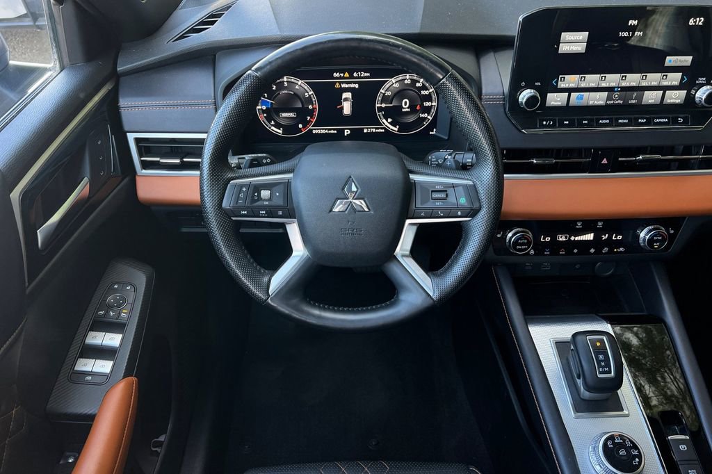 Used 2022 Mitsubishi Outlander SEL image 18