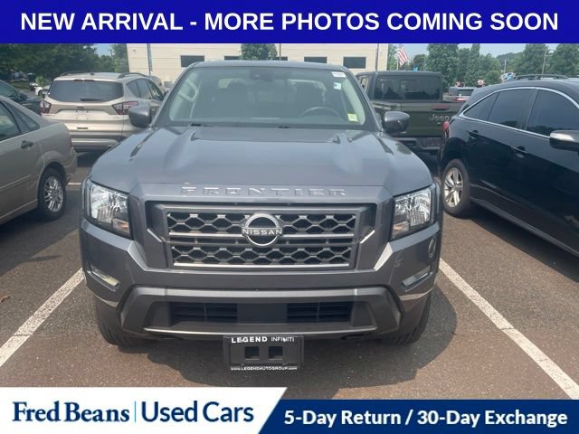 Used 2023 Nissan Frontier SV w/ Technology Package AWD/4WD image 2