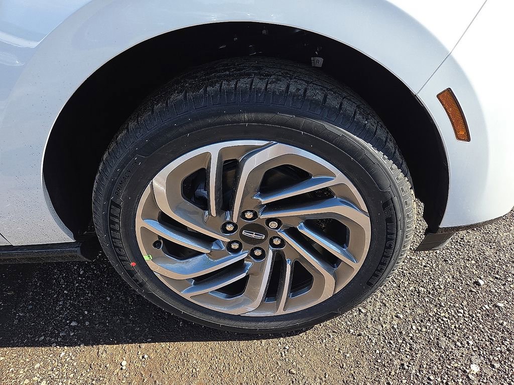 New 2026 Lincoln Navigator Reserve AWD/4WD image 7