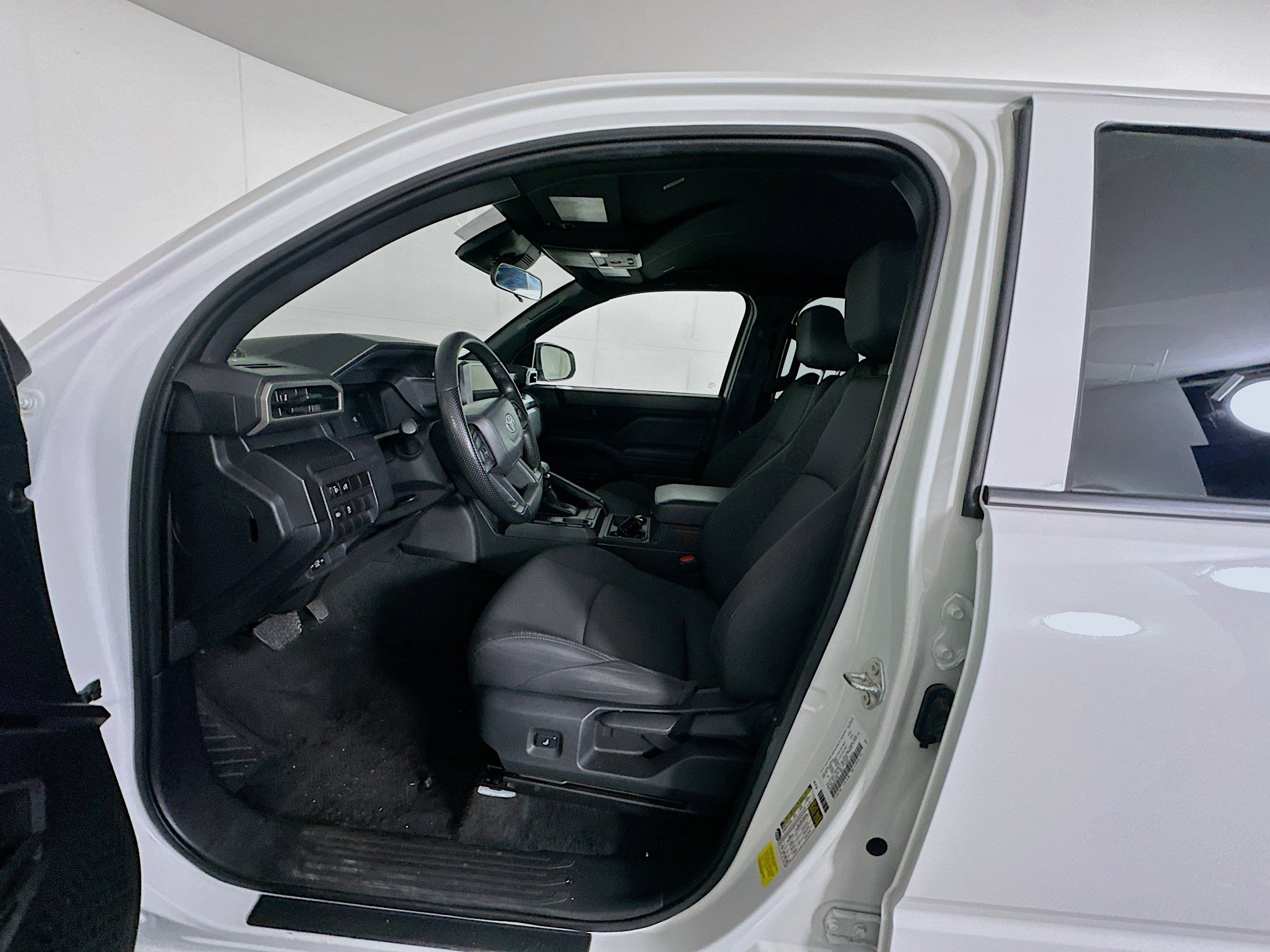 Used 2025 Toyota Tacoma SR RWD image 13