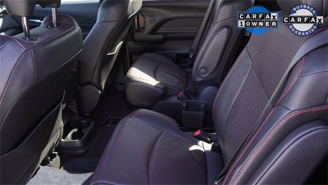 Used 2025 Toyota Sienna XSE w/ XSE Premium Package image 14