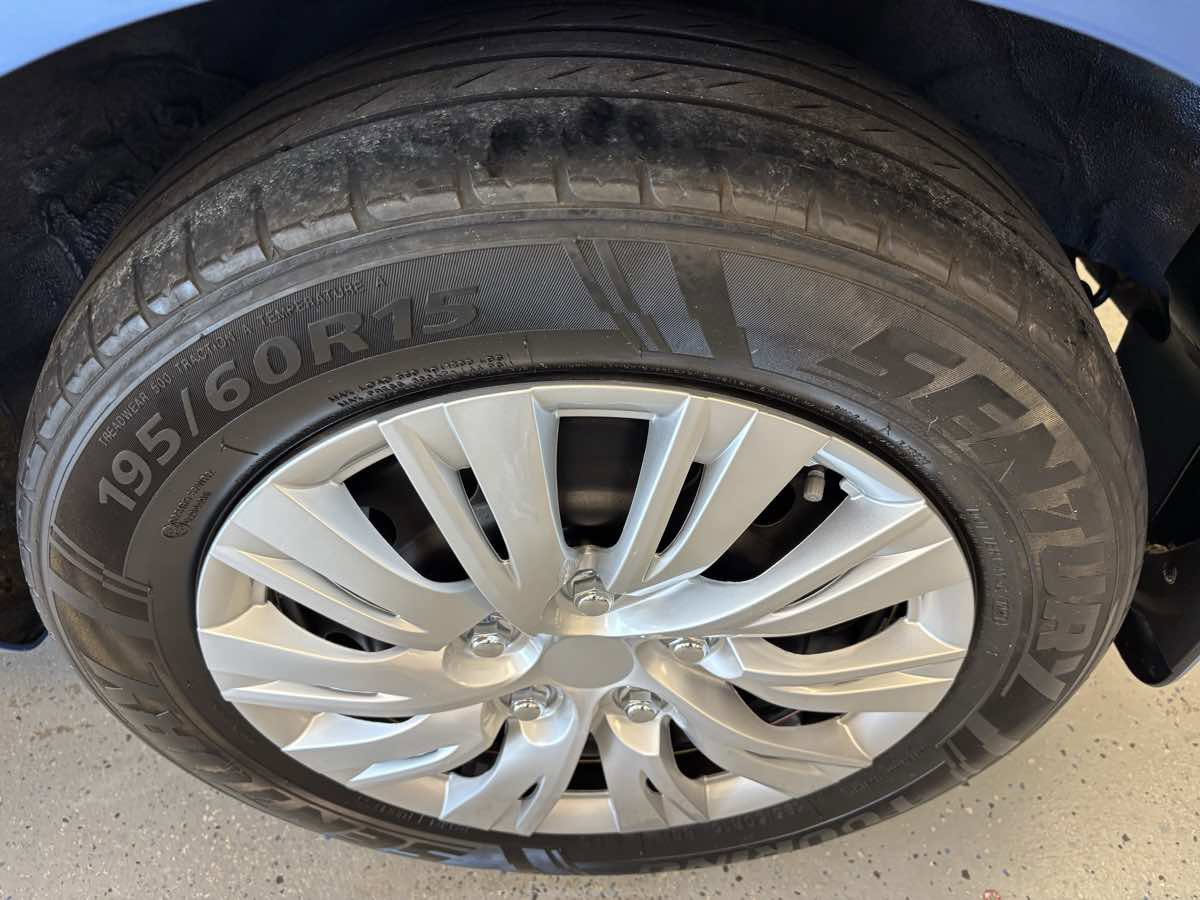 Used 2012 Nissan Cube 1.8 S w/ Indigo Limited Edition Pkg image 26