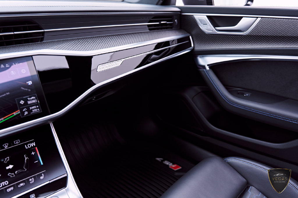 Used 2025 Audi RS 7 Performance AWD/4WD image 98