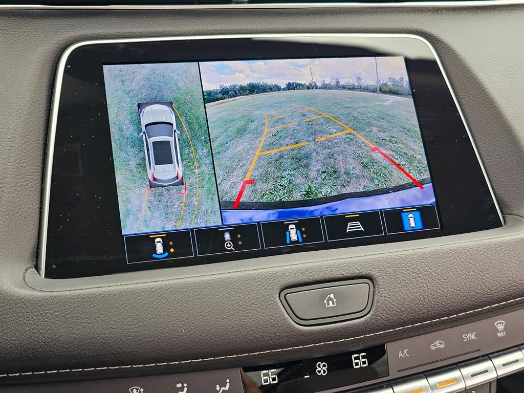 Used 2022 Cadillac XT4 Premium Luxury w/ Enhanced Visibility Package image 26