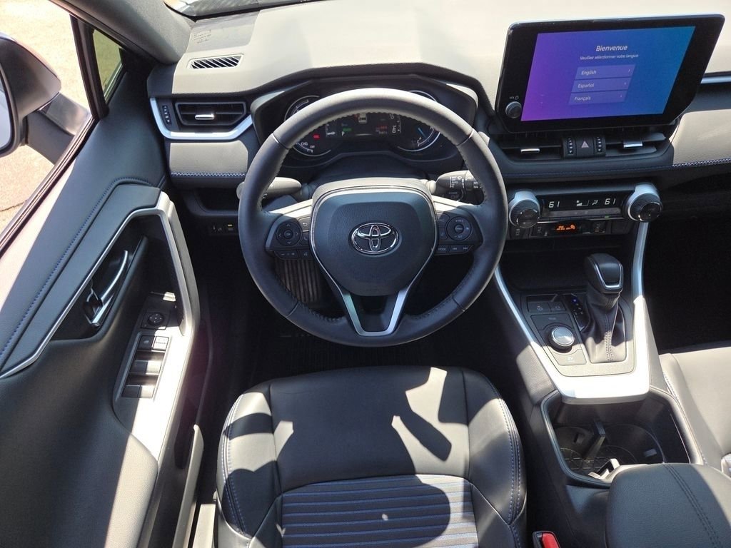Used 2025 Toyota RAV4 XSE w/ Weather Package image 5