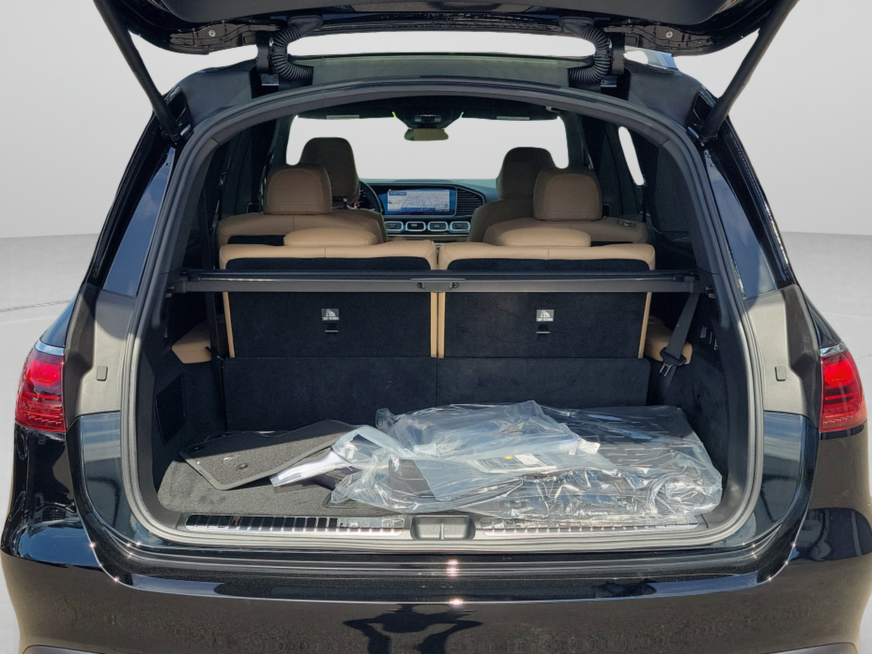 New 2026 Mercedes-Benz GLS 450 4MATIC image 7