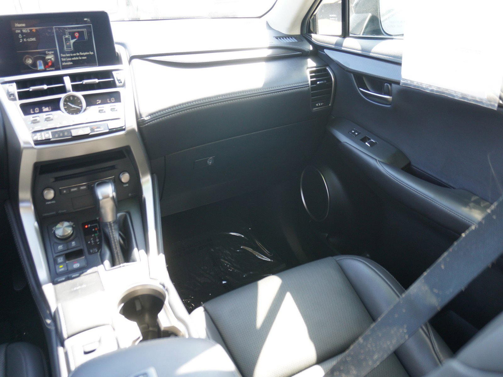 Used 2020 Lexus NX 300h AWD w/ Comfort Package image 17