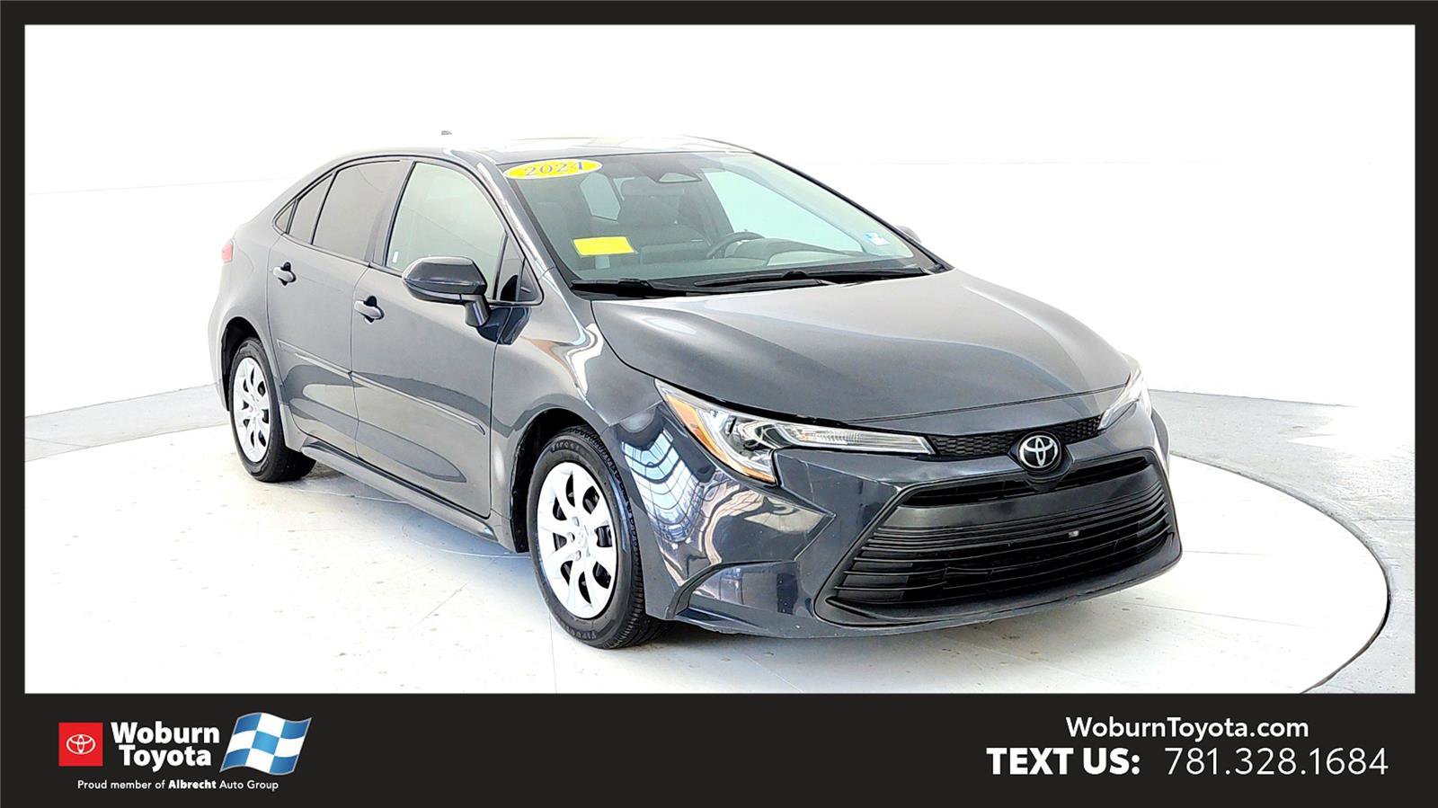 Used 2024 Toyota Corolla LE image 1