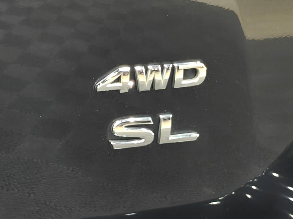 Used 2019 Nissan Pathfinder SL AWD/4WD image 56