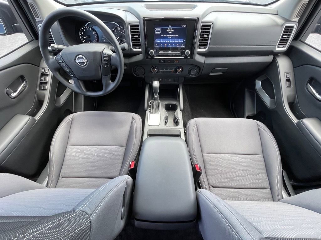 Used 2024 Nissan Frontier SV w/ Technology Package image 10