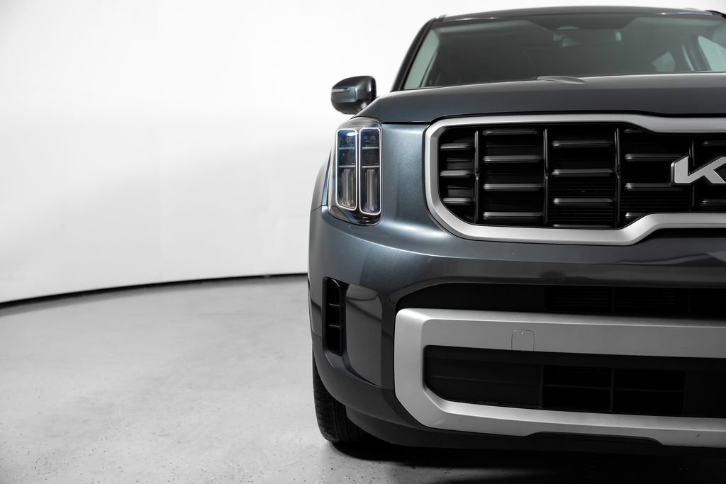 Used 2024 Kia Telluride S w/ S Sunroof Package FWD image 16