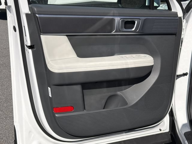 Certified 2026 Hyundai Santa Fe SEL AWD/4WD image 10