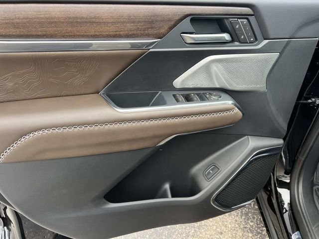 New 2026 GMC Acadia Denali Ultimate image 15