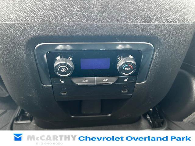 New 2026 Chevrolet Suburban Premier w/ Sun And Tow Package AWD/4WD image 21