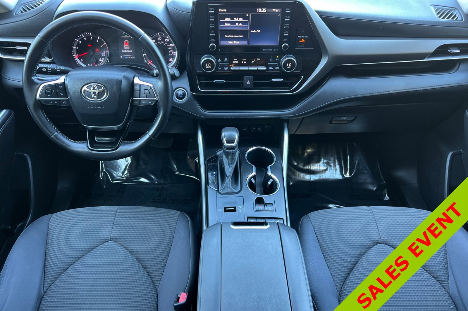 Used 2021 Toyota Highlander LE image 14