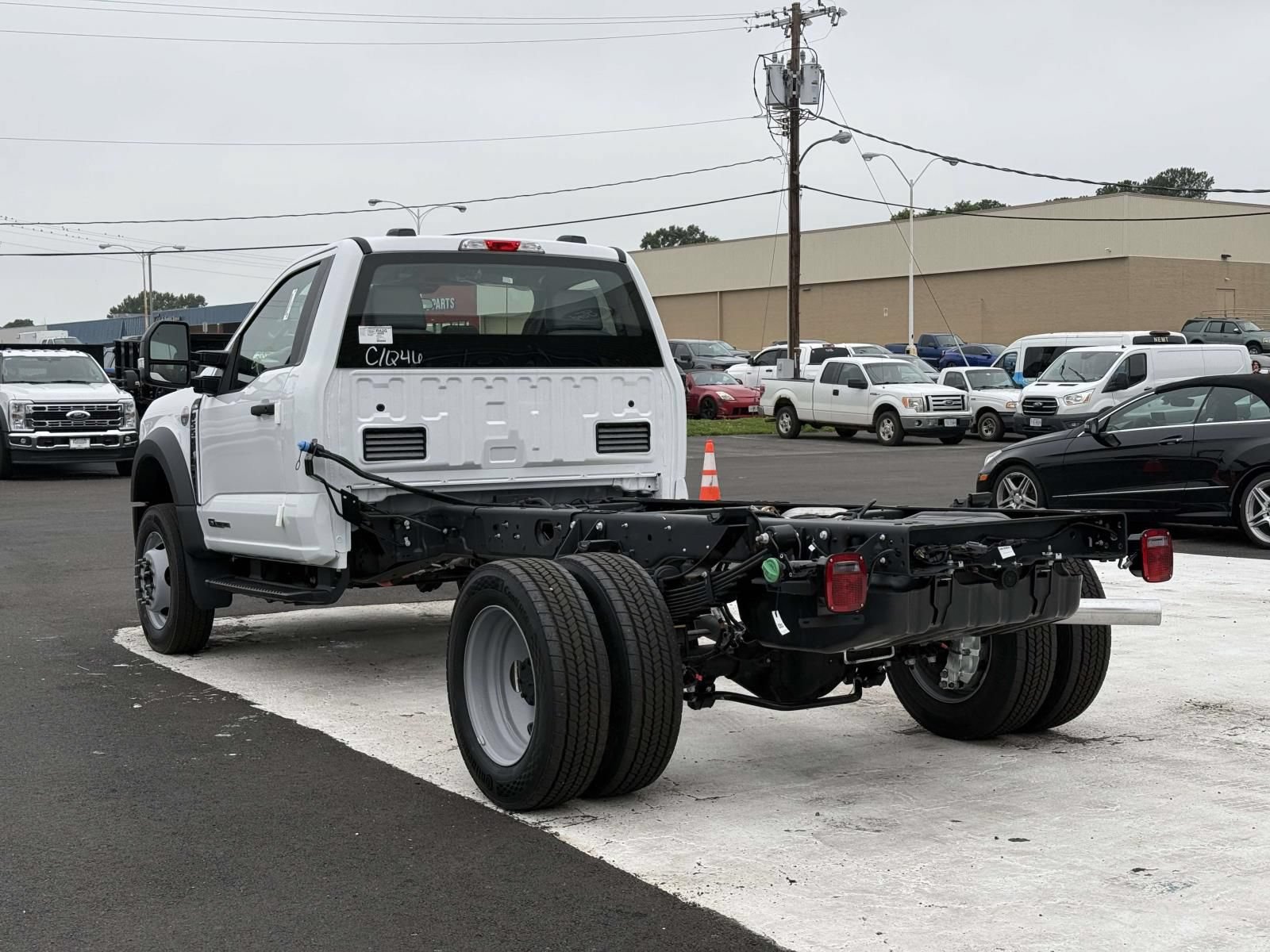 New 2026 Ford F550 4x4 Regular Cab Super Duty image 5