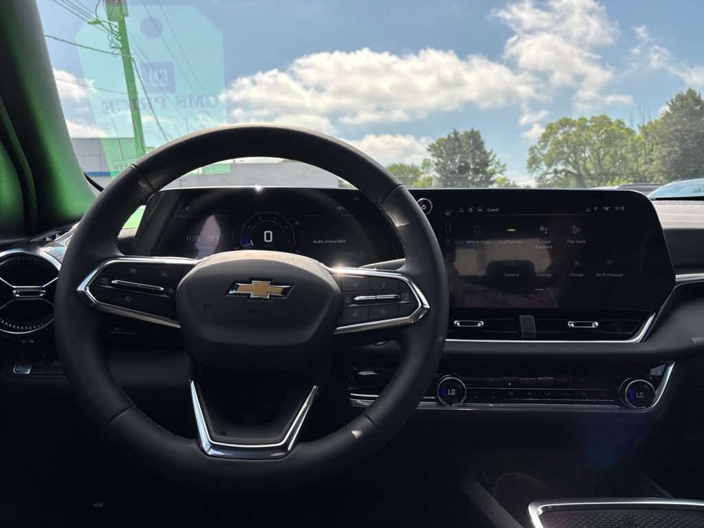 New 2026 Chevrolet Equinox LT w/ Convenience Package II FWD image 10