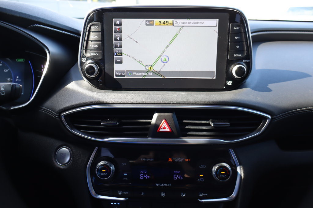 Used 2019 Hyundai Santa Fe AWD image 7
