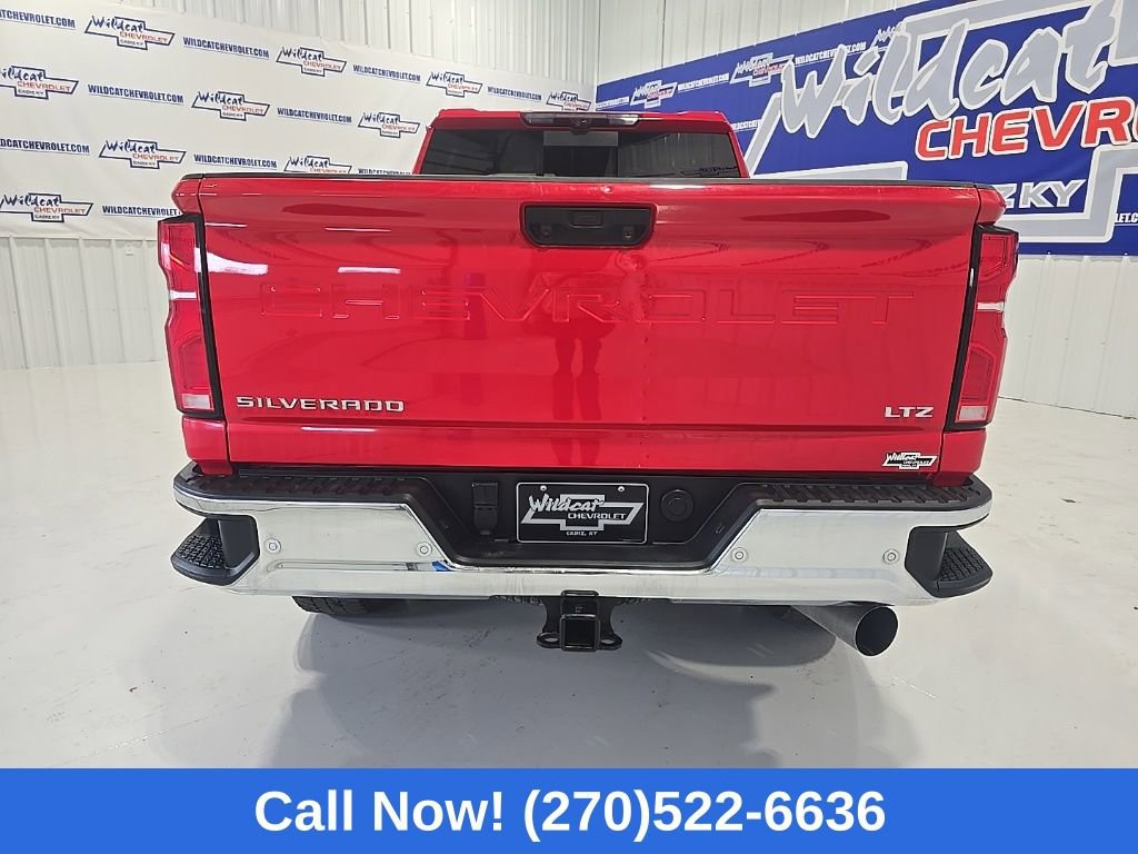 Used 2024 Chevrolet Silverado 2500 LTZ w/ LTZ Premium Package image 8