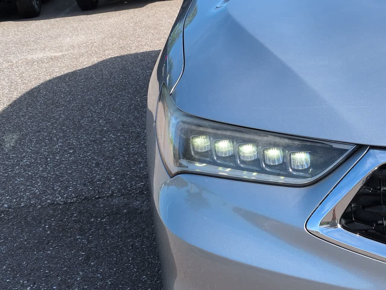 Used 2019 Acura TLX w/ Technology Package FWD image 10