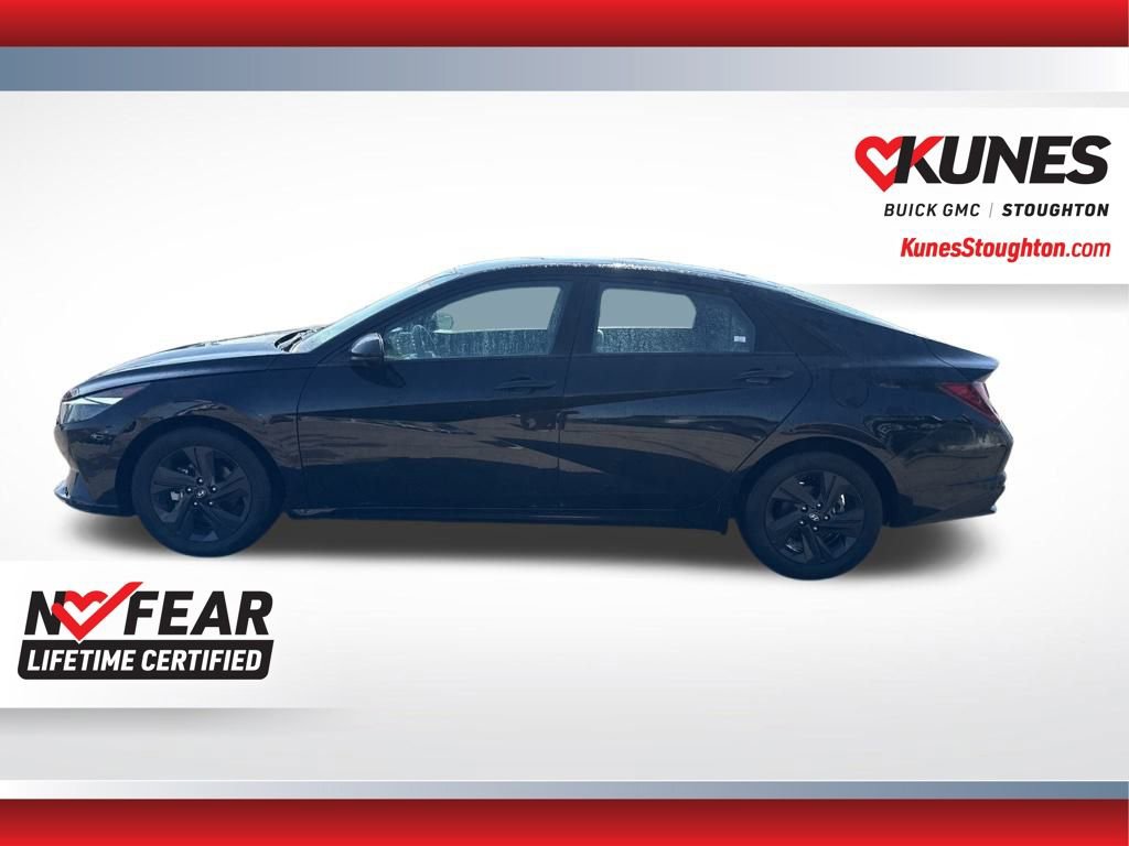 Used 2022 Hyundai Elantra SEL image 7