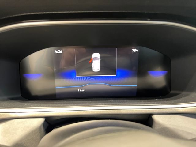 New 2026 Volkswagen Taos SE FWD image 16