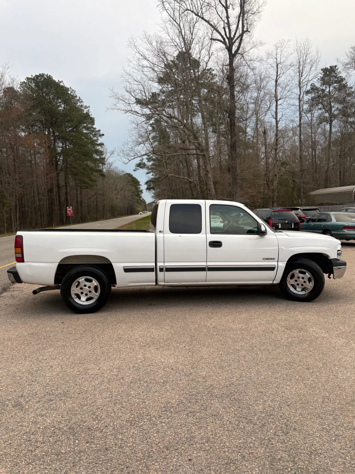 Used 2002 Chevrolet Silverado 1500 LS w/ Heavy Duty Suspension Pkg RWD image 42