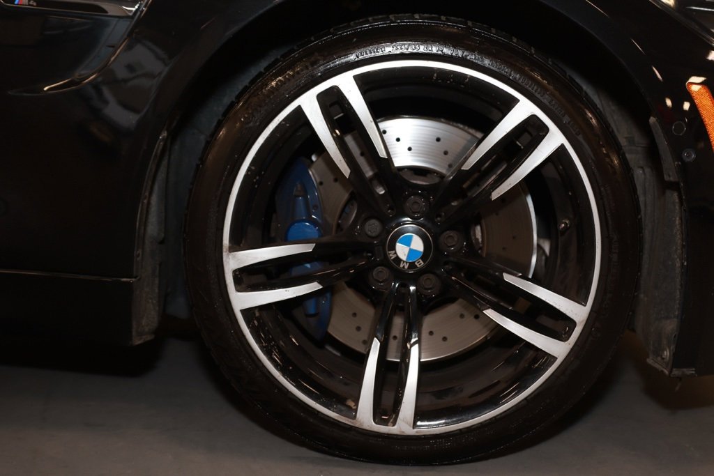 Used 2019 BMW M4 Coupe w/ Executive Package image 19