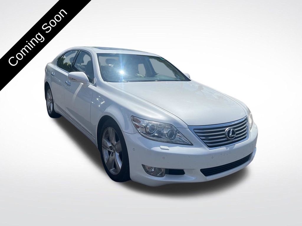Used 2011 Lexus LS 460 w/ Luxury Value Edition RWD image 3