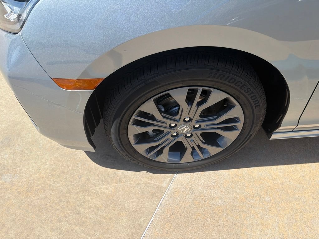 New 2026 Honda Odyssey Touring image 15
