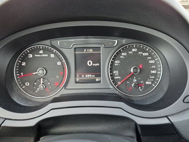 Used 2018 Audi Q3 2.0T Premium Plus w/ Premium Plus Package AWD/4WD image 16