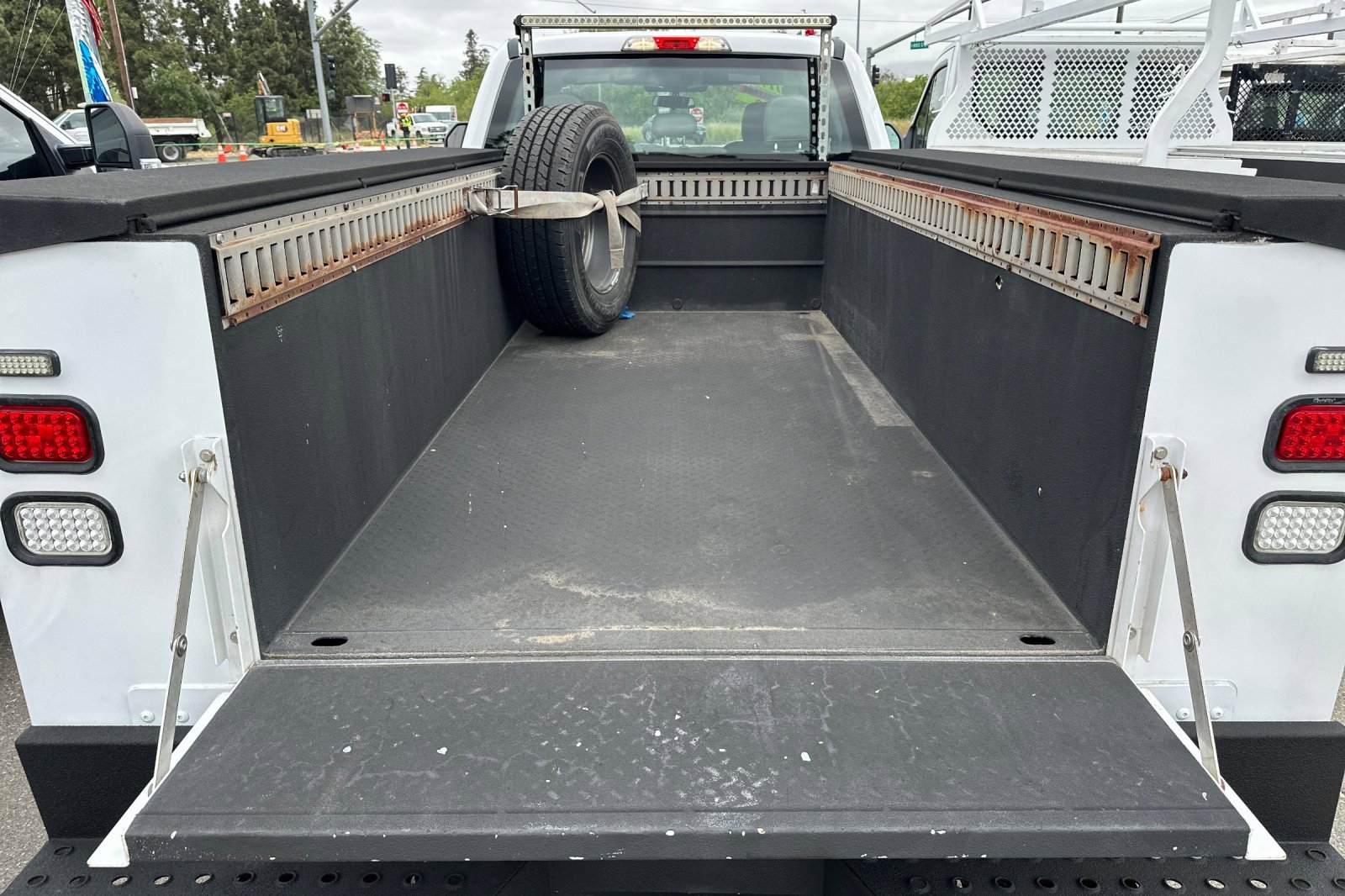 Used 2017 Ford F350 XL w/ Power Equipment Group image 12