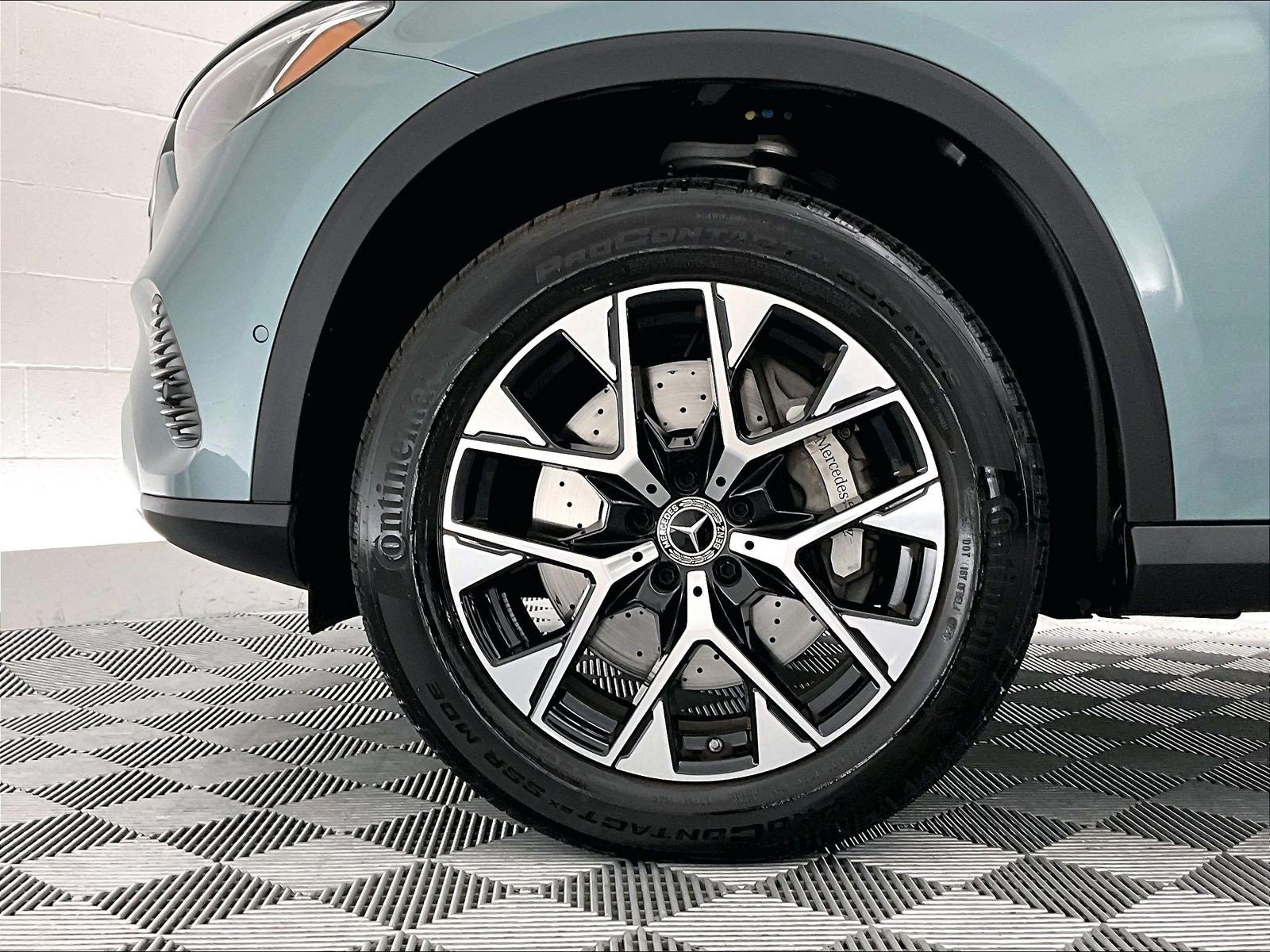 Certified 2025 Mercedes-Benz GLC 350e 4MATIC image 8