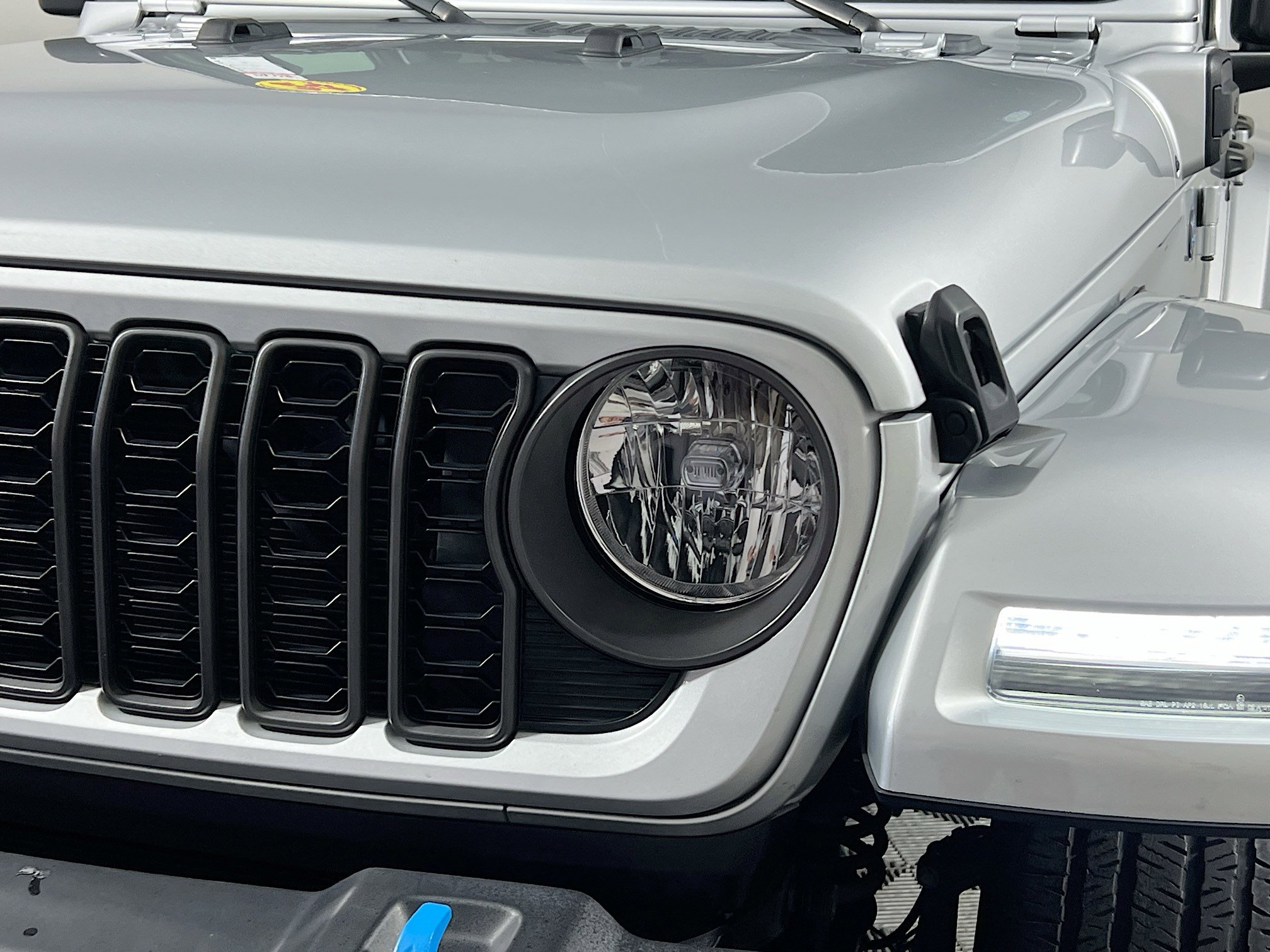 Used 2024 Jeep Wrangler Sport S 4xe image 11