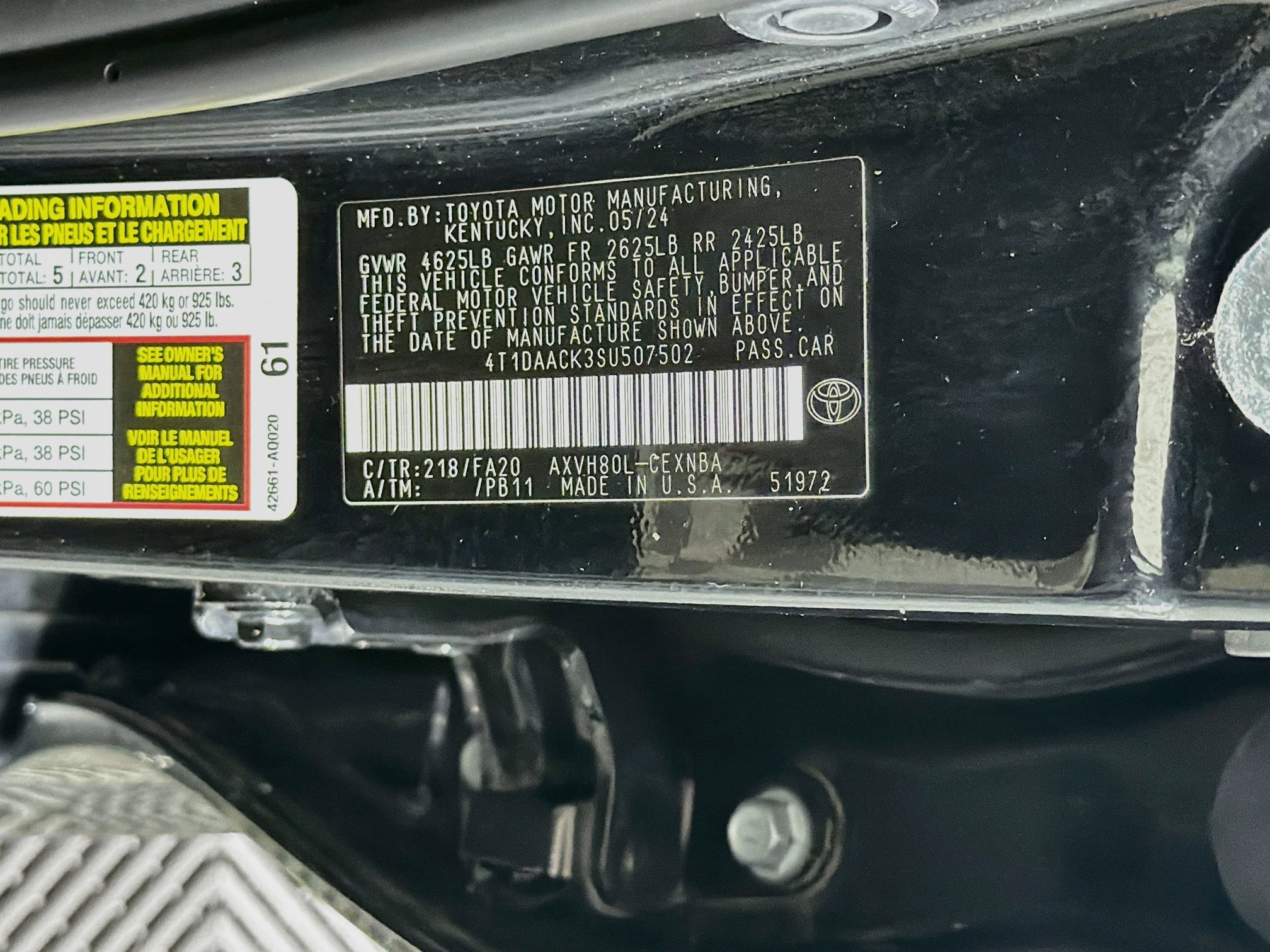 Used 2025 Toyota Camry LE FWD image 12