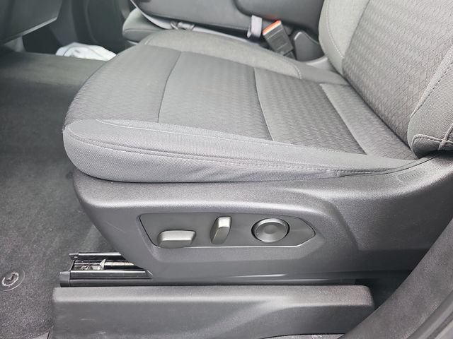 Used 2023 Chevrolet Silverado 1500 Custom RWD image 18