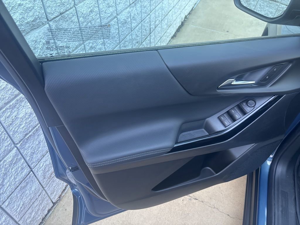 New 2026 Chevrolet Equinox LT w/ Safety and Technology Package image 25