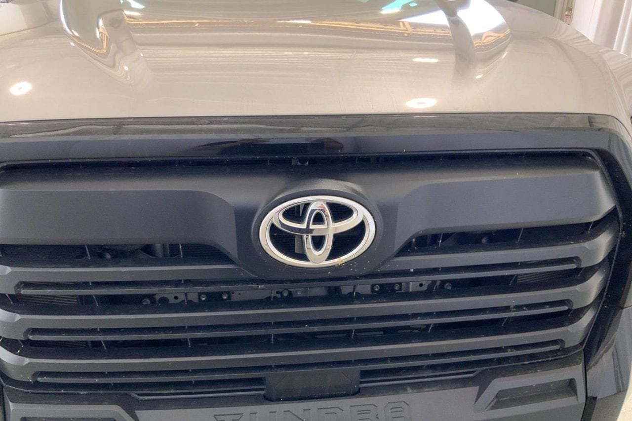 Used 2024 Toyota Tundra SR w/ SR Tow Package AWD/4WD image 27