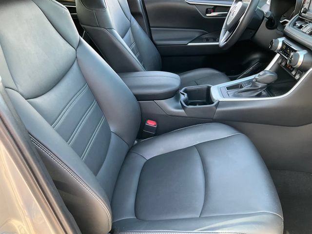 Used 2022 Toyota RAV4 XLE Premium FWD image 21