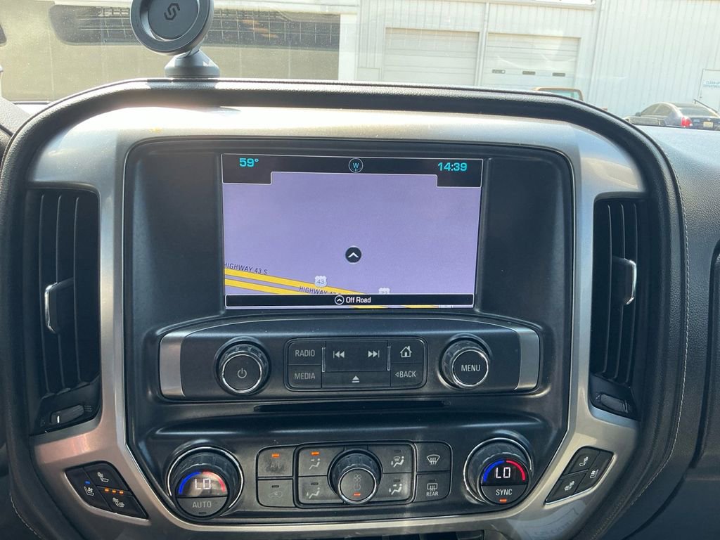 Used 2017 Chevrolet Silverado 1500 LTZ Z71 w/ LTZ Plus Package AWD/4WD image 26