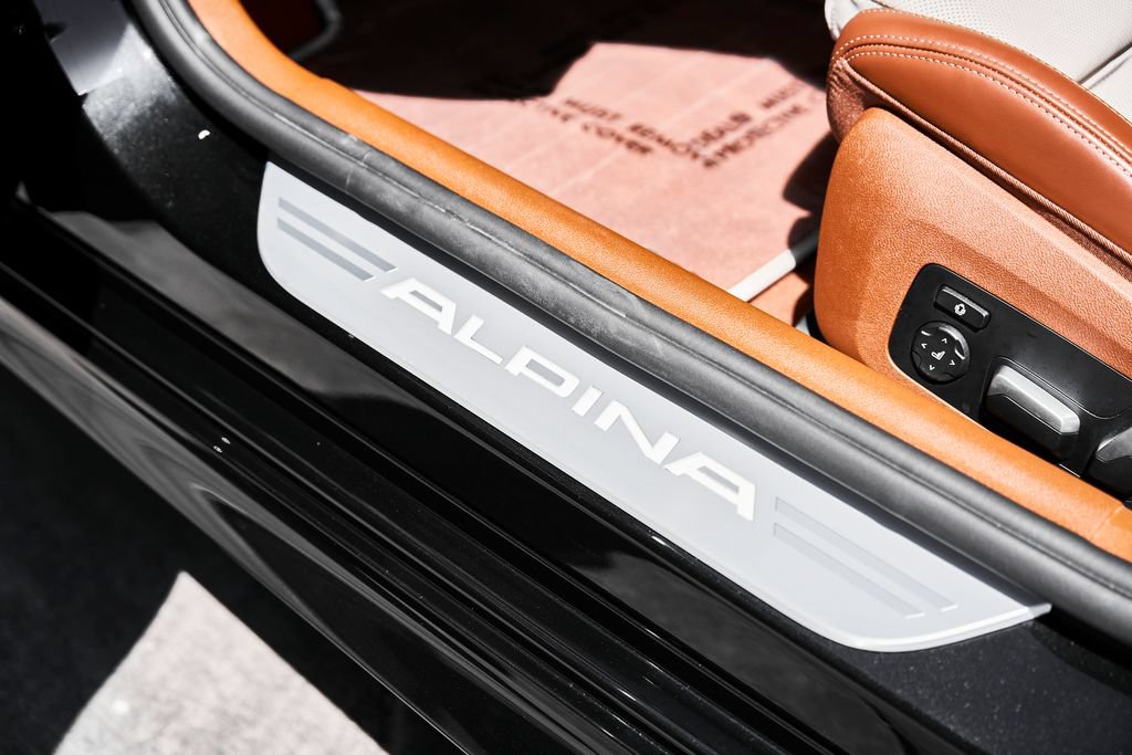 Used 2025 BMW ALPINA B8 xDrive Gran Coupe AWD/4WD image 43