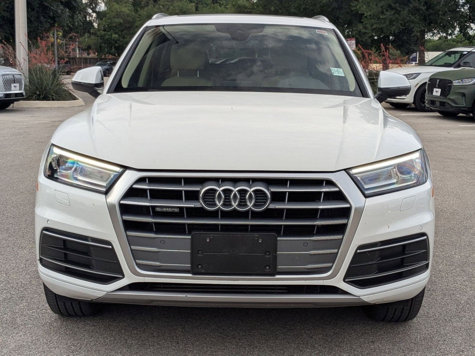 Used 2020 Audi Q5 2.0T Premium w/ Convenience Package AWD/4WD image 8