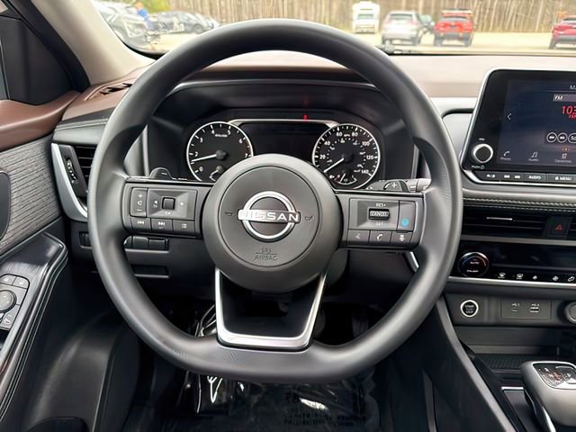 Used 2023 Nissan Rogue SV AWD/4WD image 23