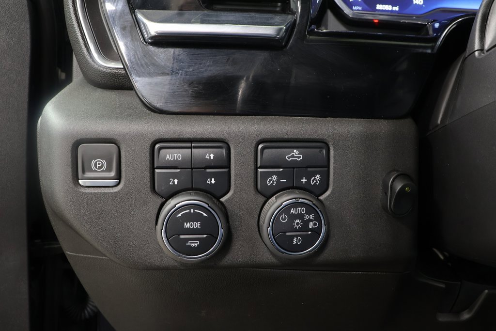 Used 2023 Chevrolet Silverado 1500 RST image 17