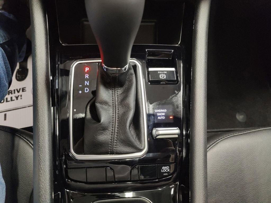 New 2025 Jeep Compass Limited w/ Sun & Sound Group image 29