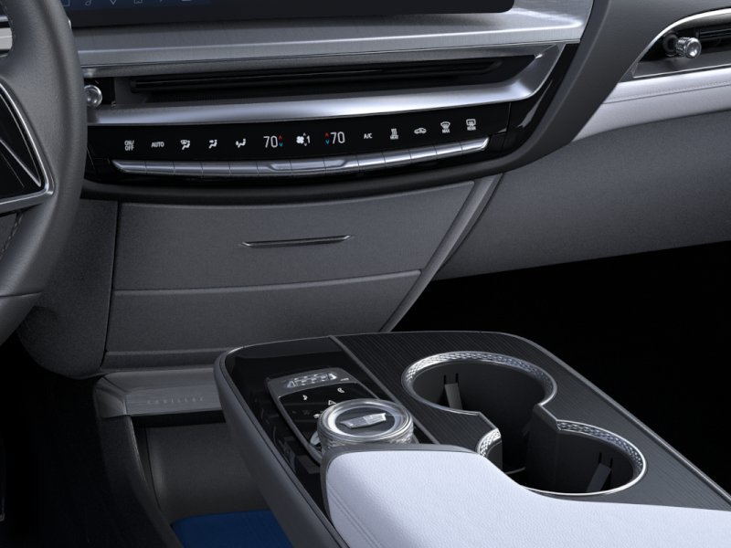 New 2025 Cadillac Lyriq Luxury AWD/4WD image 23