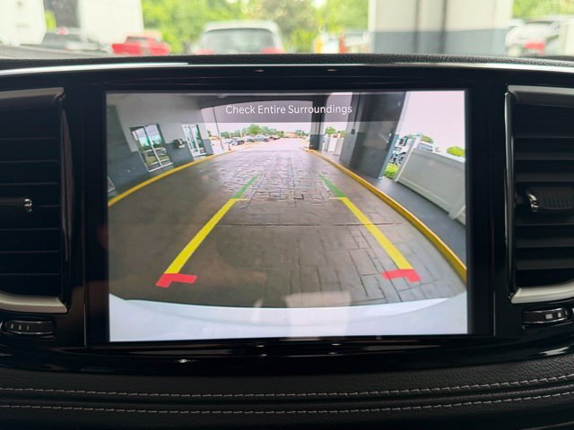 New 2026 Chrysler Pacifica Select AWD/4WD image 20