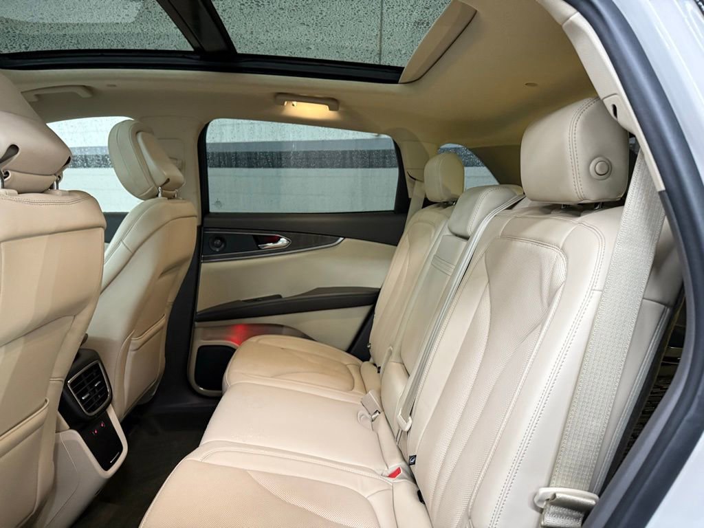 Used 2020 Lincoln Nautilus Reserve w/ Cargo Utility Package image 15