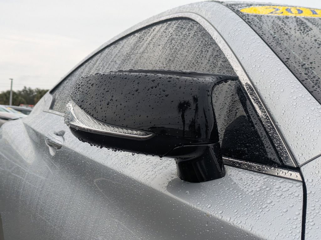 Used 2017 INFINITI Q60 w/ Premium Plus Package 3.0T image 12