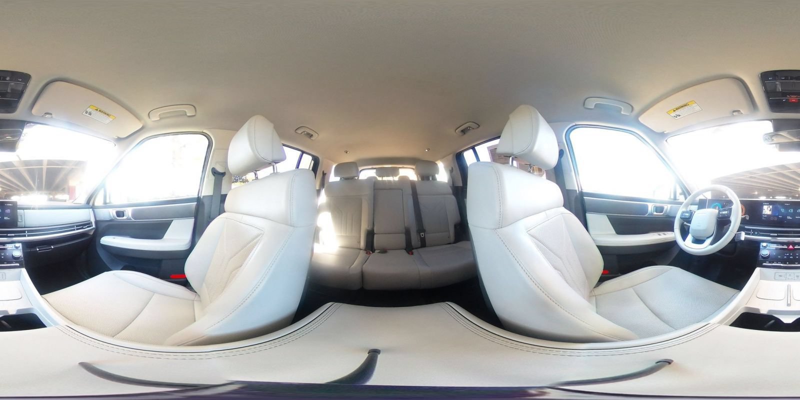 Used 2025 Hyundai Santa Fe SEL FWD image 44